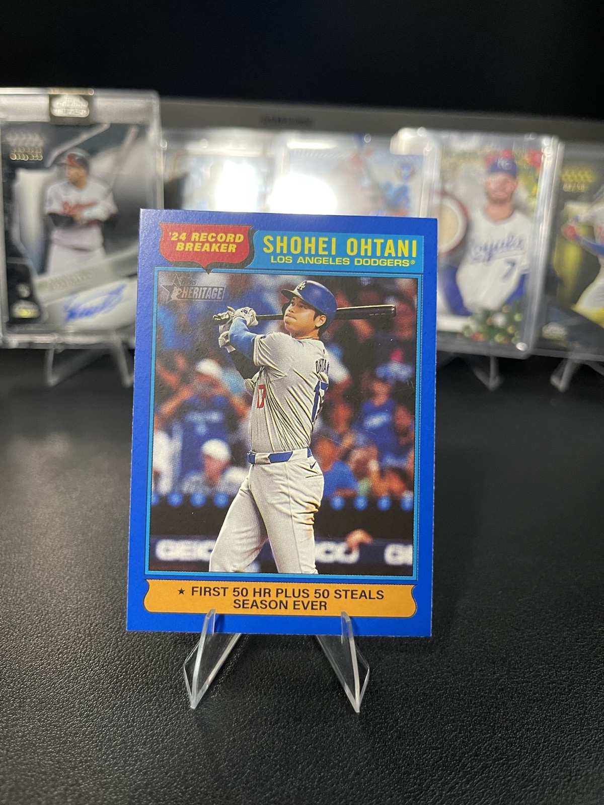 2025 Topps Heritage – Record Breakers Shohei Ohtani #1 Dark Blue Border
