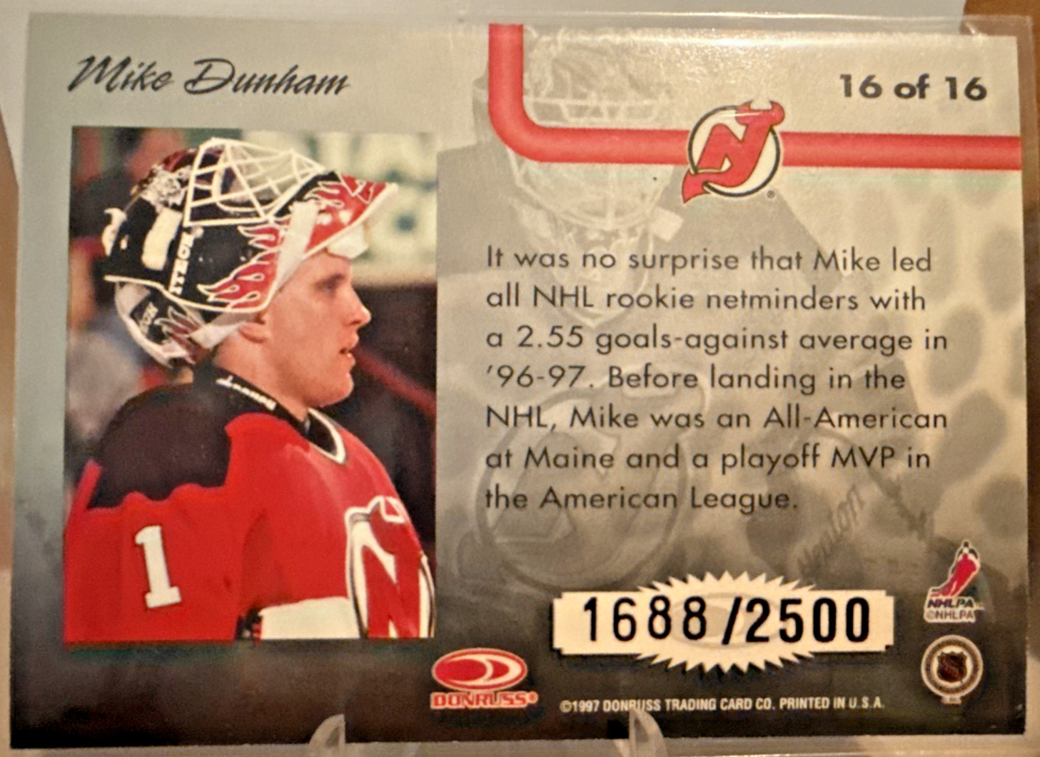 1997-98 Leaf Pipe Dreams #16 Mike Dunham Insert #1688/2500 DEVILS