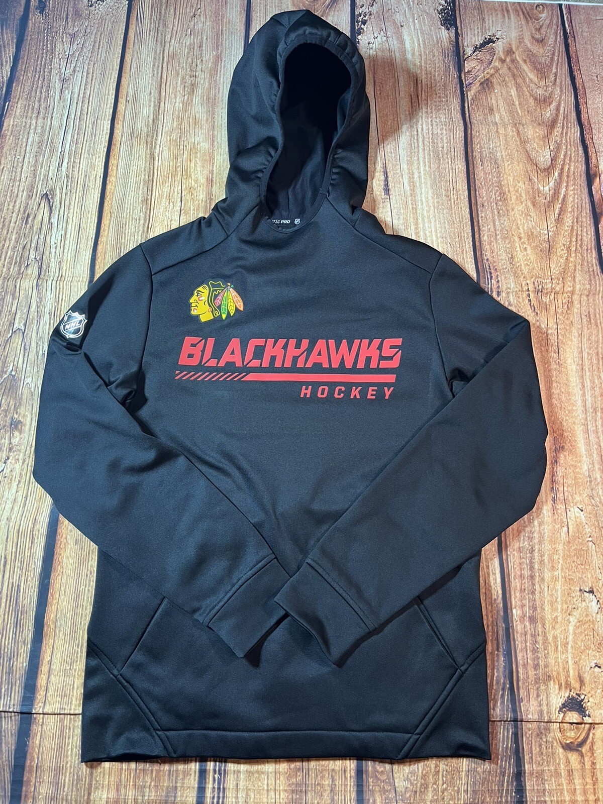Men’s Fanatics Chicago Blackhawks Locker Room Hoodie Sz Small NHL Hockey Bedard