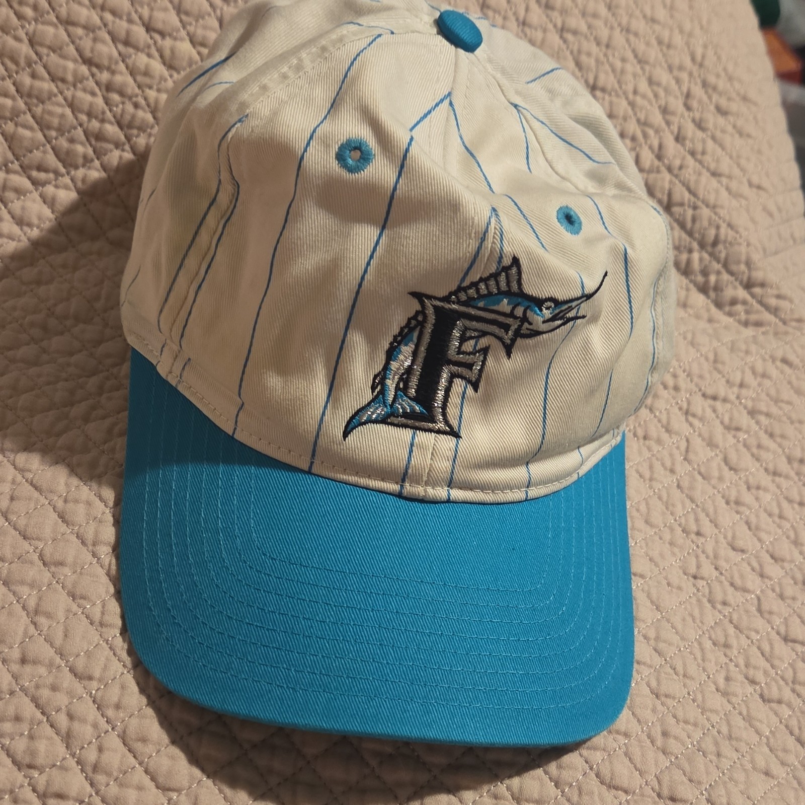 Vintage 90’s Florida Marlins Cap Pinstripe Made By Twins Enterprises ROC Taiwan