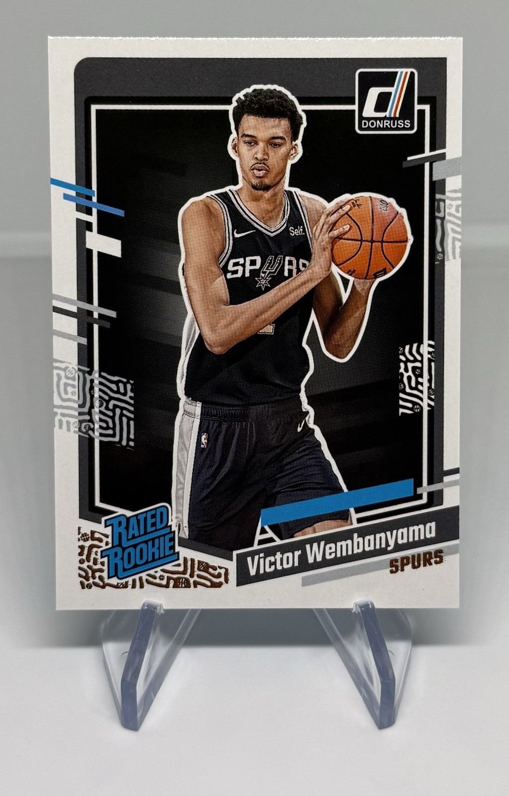 2023-24 Panini Donruss – Rated Rookie Victor Wembanyama #220 (RC)