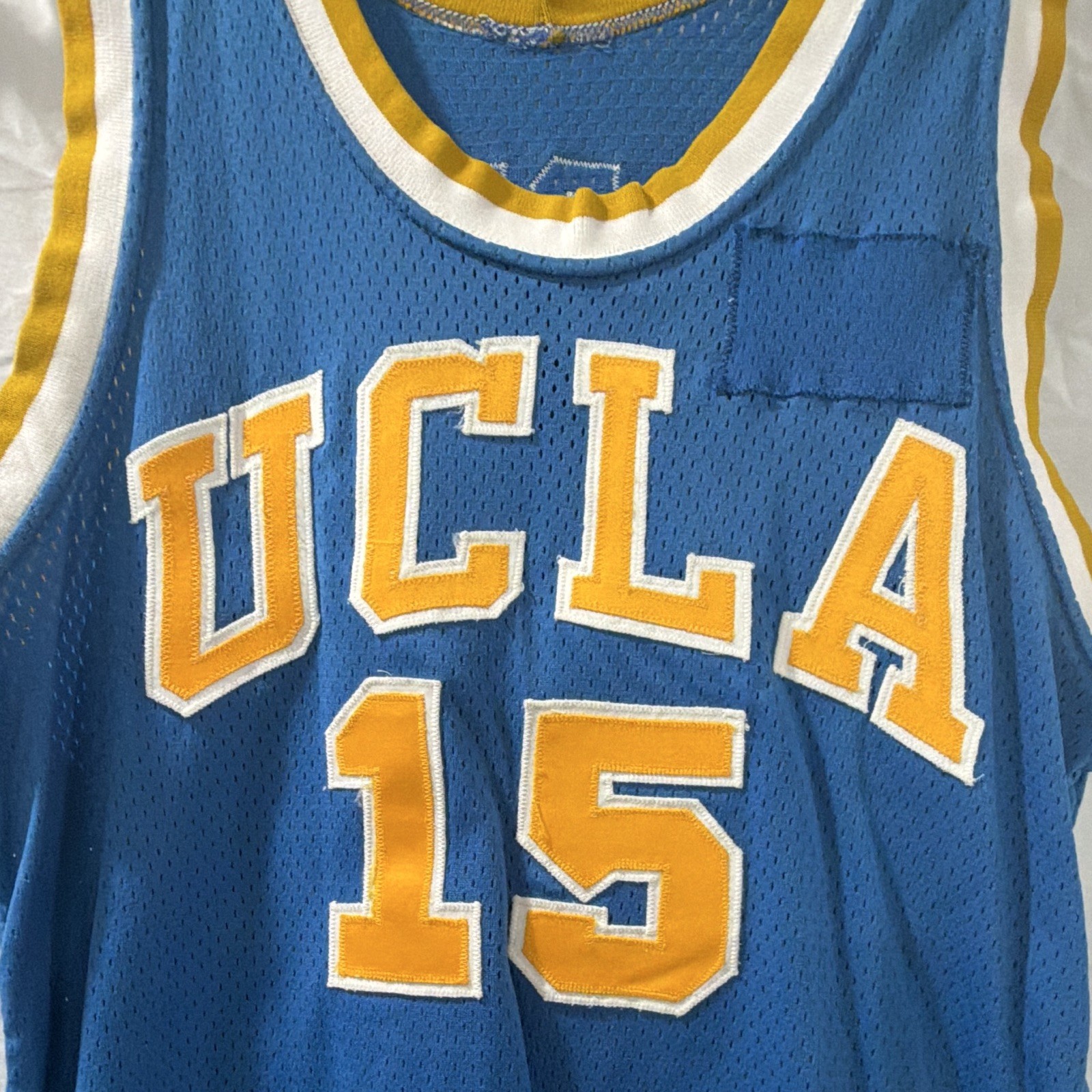 Goodman & Sons UCLA Bruins Martin #15 Basketball Uniform Blue Gold White Size 42