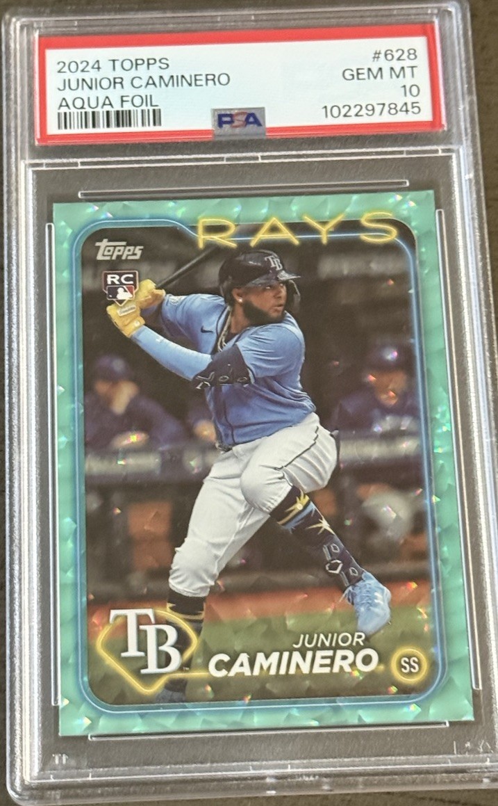 2024 Topps Series 2 – Junior Caminero #628 Aqua Foil /399 (RC)