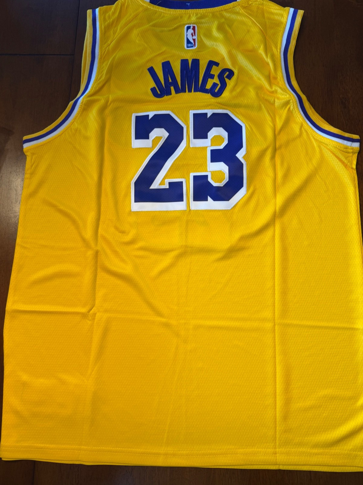 Nike NBA Los Angeles Lakers LeBron James #23 Jersey Size XL (54)