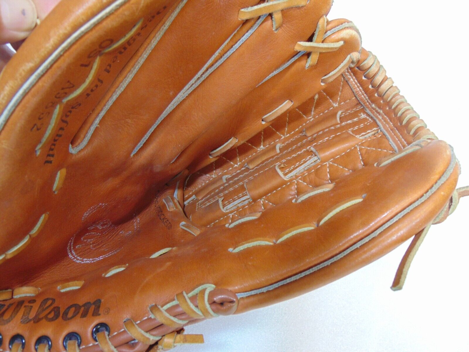 Wilson LHT Softball Glove Optima Gold A9852 13″ Mitt 0S1 Dual Hinge Cowhide