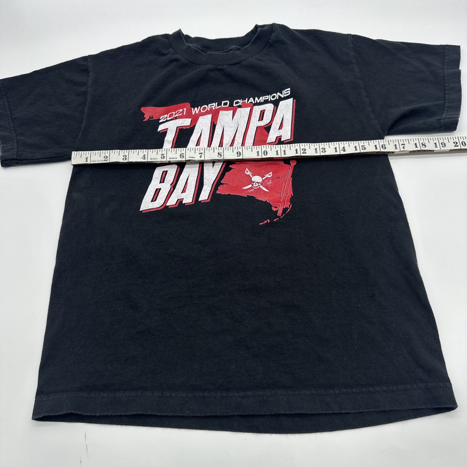 WWE Hybrid Tees T-Shirt Youth Boy Medium 2021 Champions Tampa Bay Florida.34636