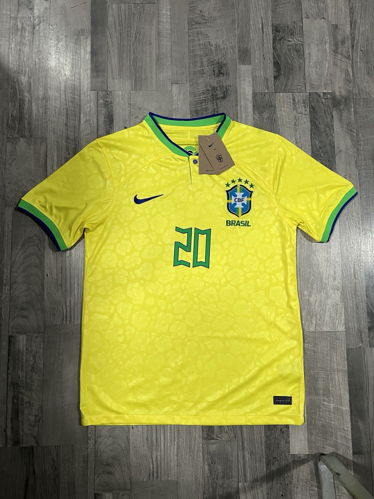 2022/23 Brazil Home Jersey #20 VINI JR LARGE Nike World Cup Brasil DN0680
