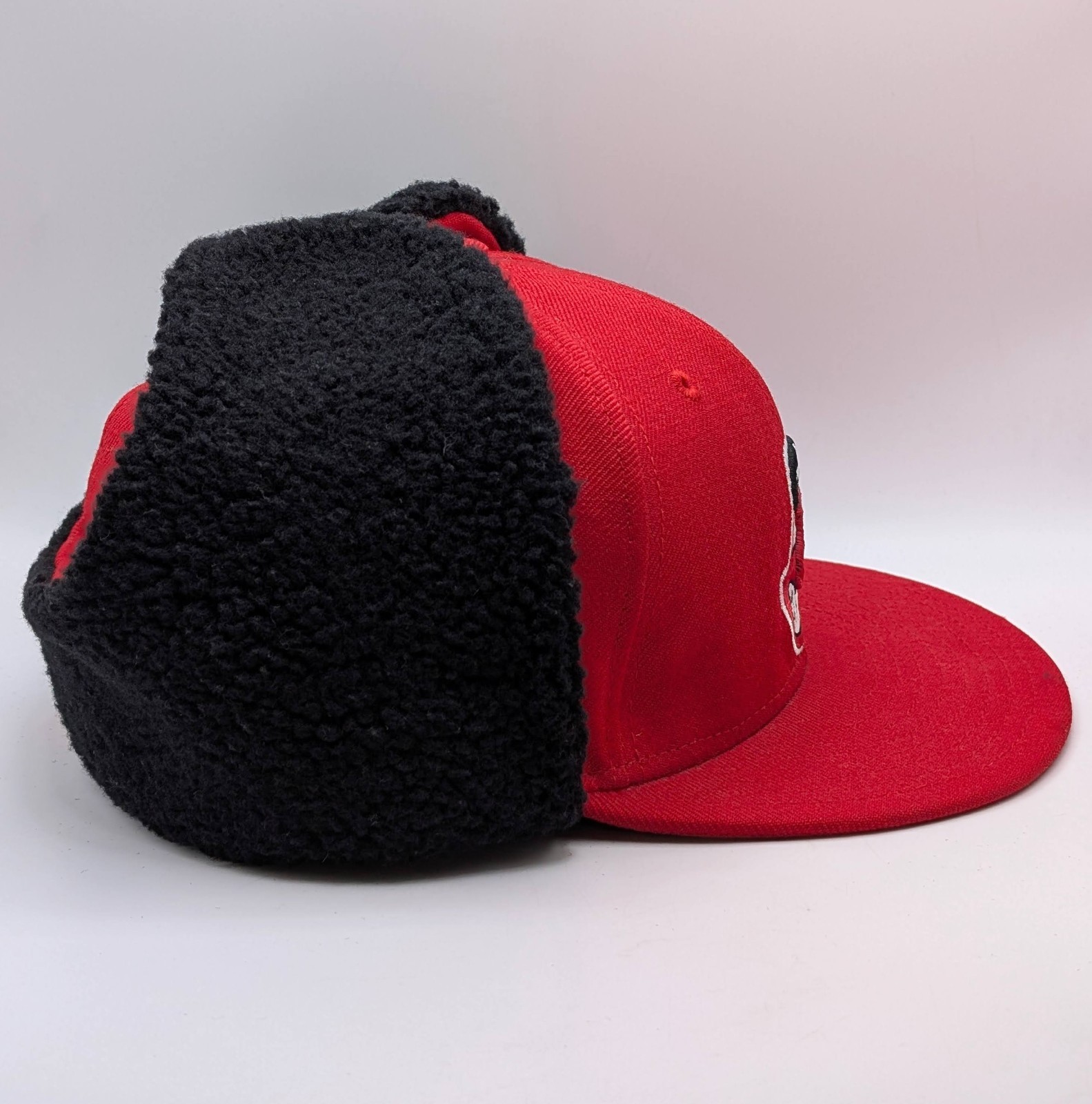 New Era MLB Cleveland Indians Chief Wahoo Fur Ear Flaps Fitted Hat Size 7 1/4