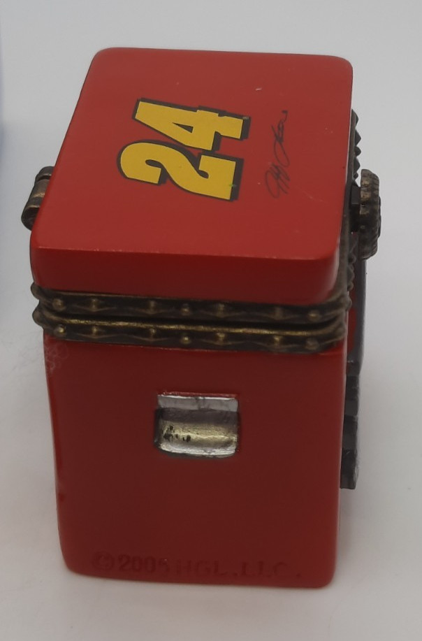 Boyds Bear #24 JOE GORDON Nascar Racing Treasure Hinged Box 919363