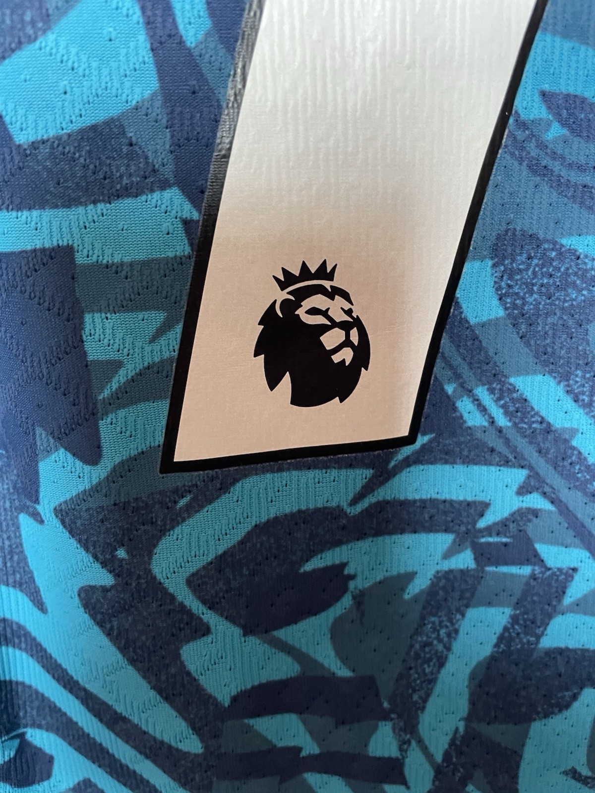 Nike Tottenham Hotspur 2022/23 Third Stadium Soccer Jersey Blue Men’s Size M