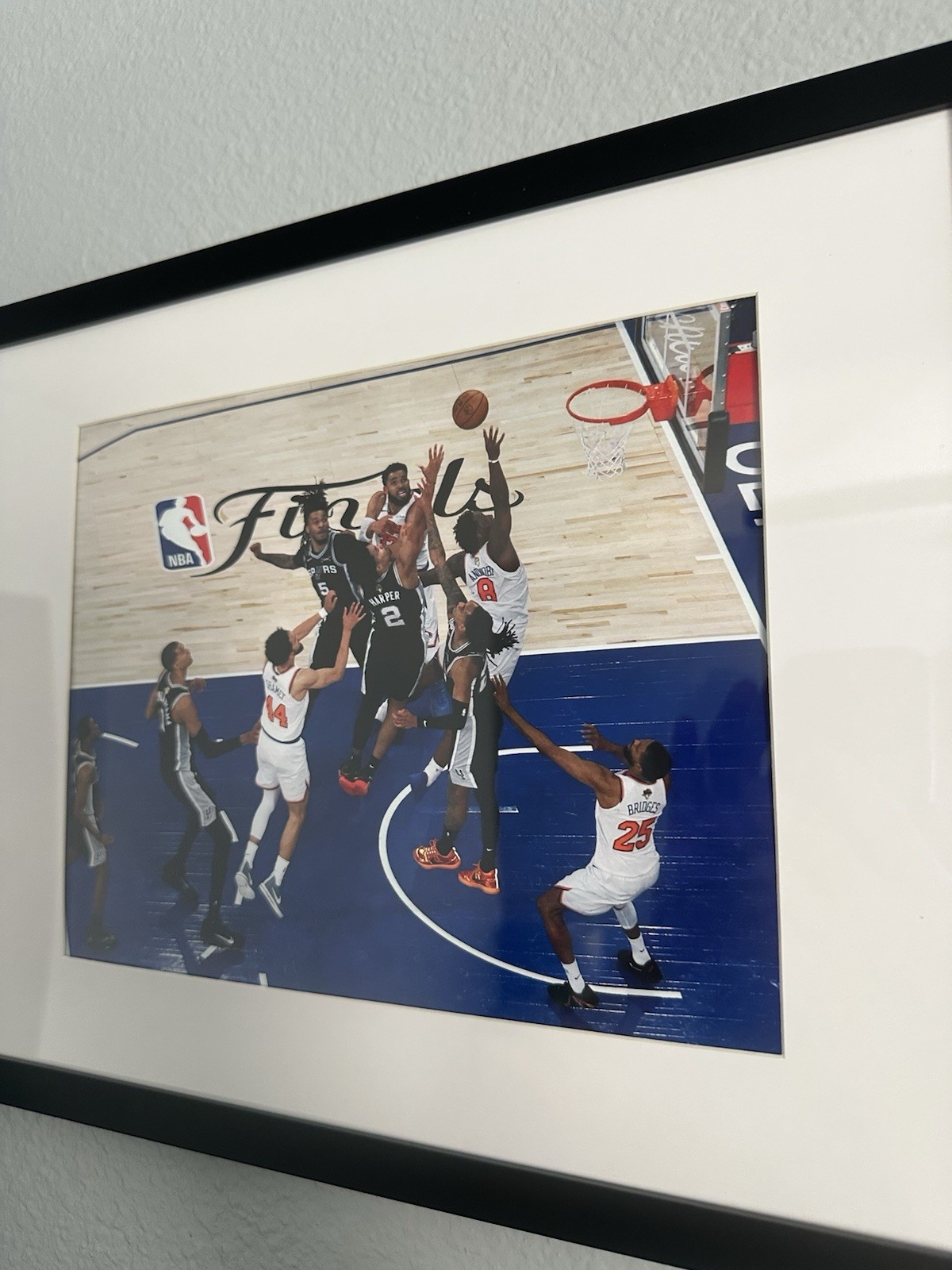 OG Anunoby Game 4 Winning Tip Framed & Matted 8×10 Photo NY Knicks (NBA Finals)