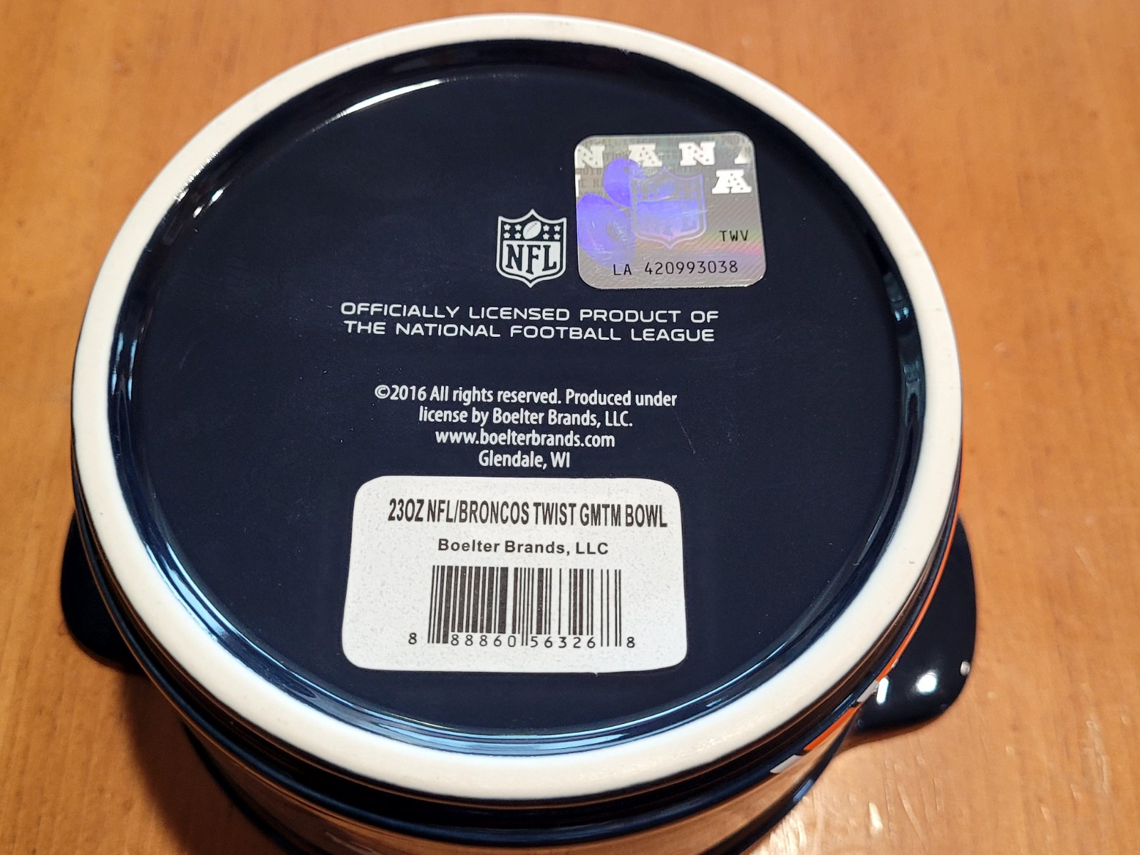 Denver Broncos Game Time 23 oz Bowl w/Lid, Ceramic w/Handles, Chili, Cereal, Dip