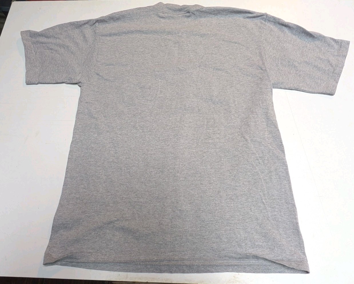 Cleveland Indians Vintage 2002 Embroidered Grey T-Shirt Size Large Chief Wahoo