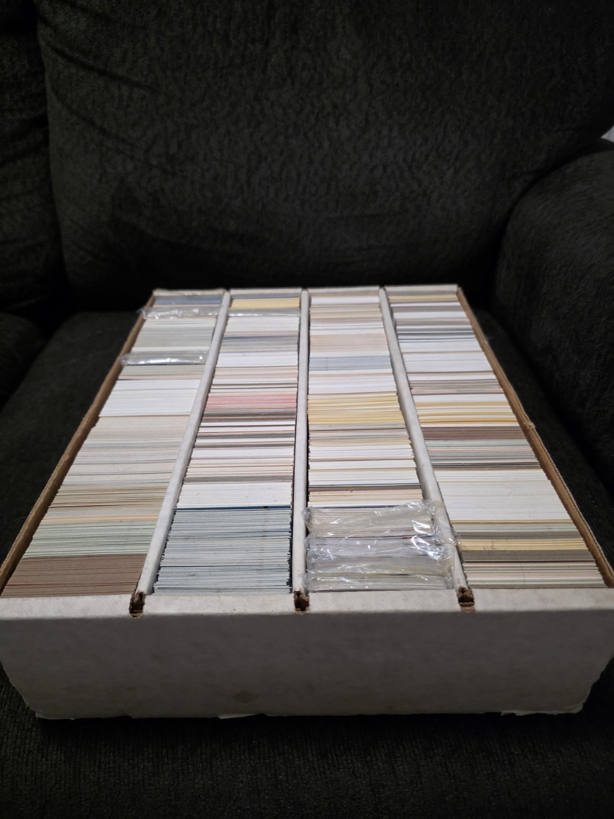 Mixed Sports Trading Cards. 1980s-2000s Baseball, Basketball, Football, Hockey.