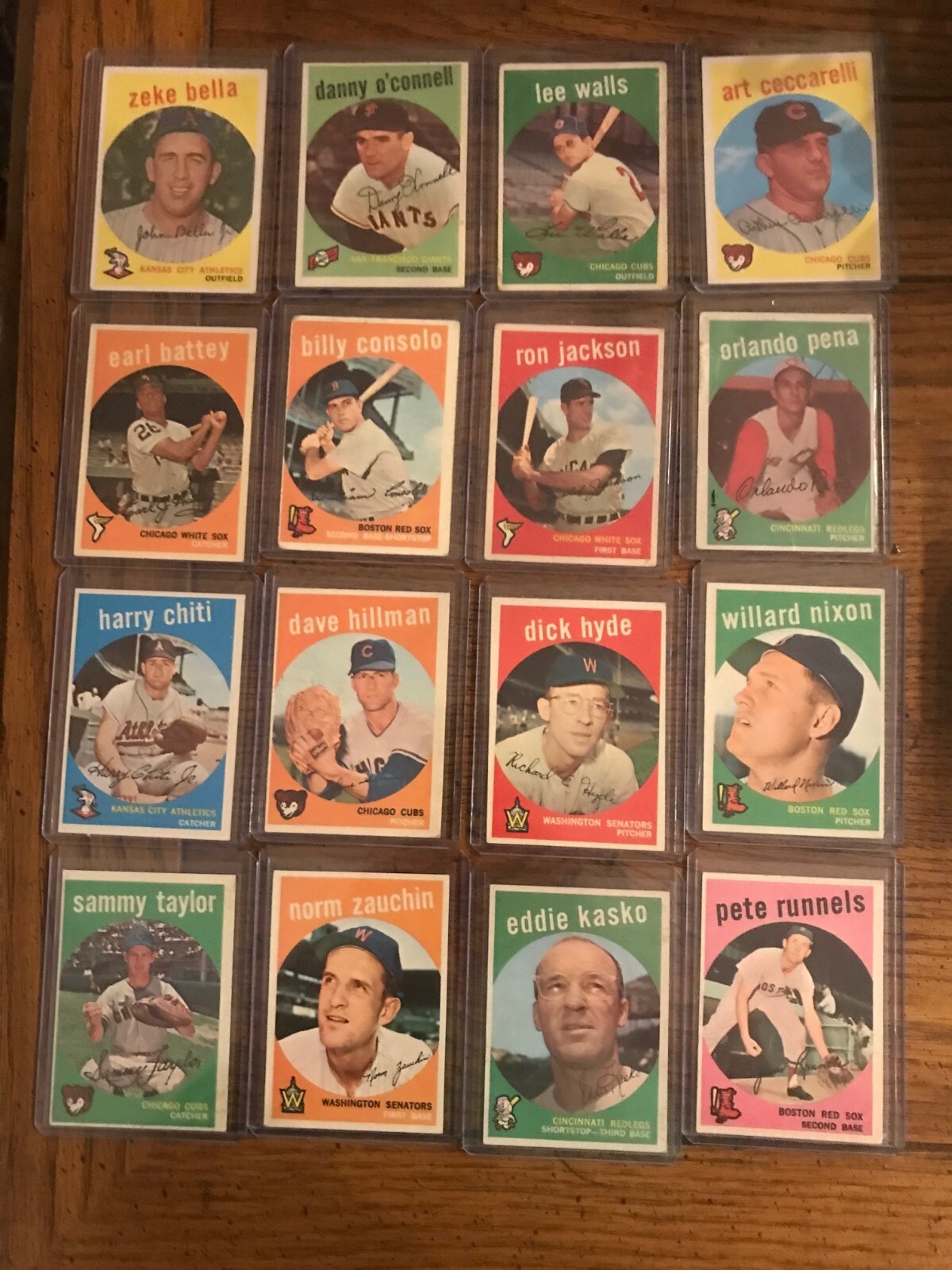 Eddie Kasko 1959 Topps Baseball Card (Sale Is For Card In Title) (10,738)