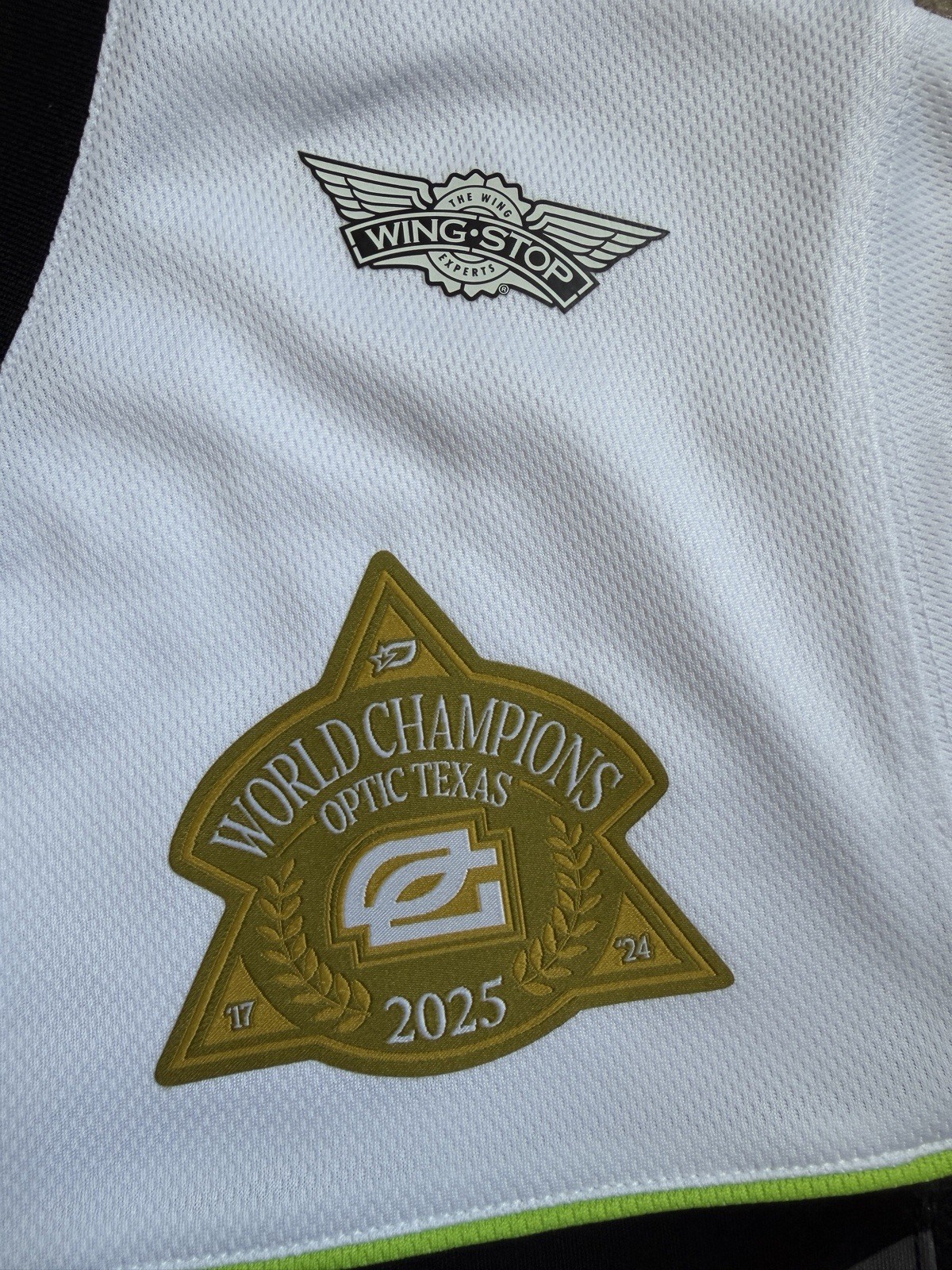 Optic Gaming Champs Signed Jersey size L Championship White CDL Texas COD