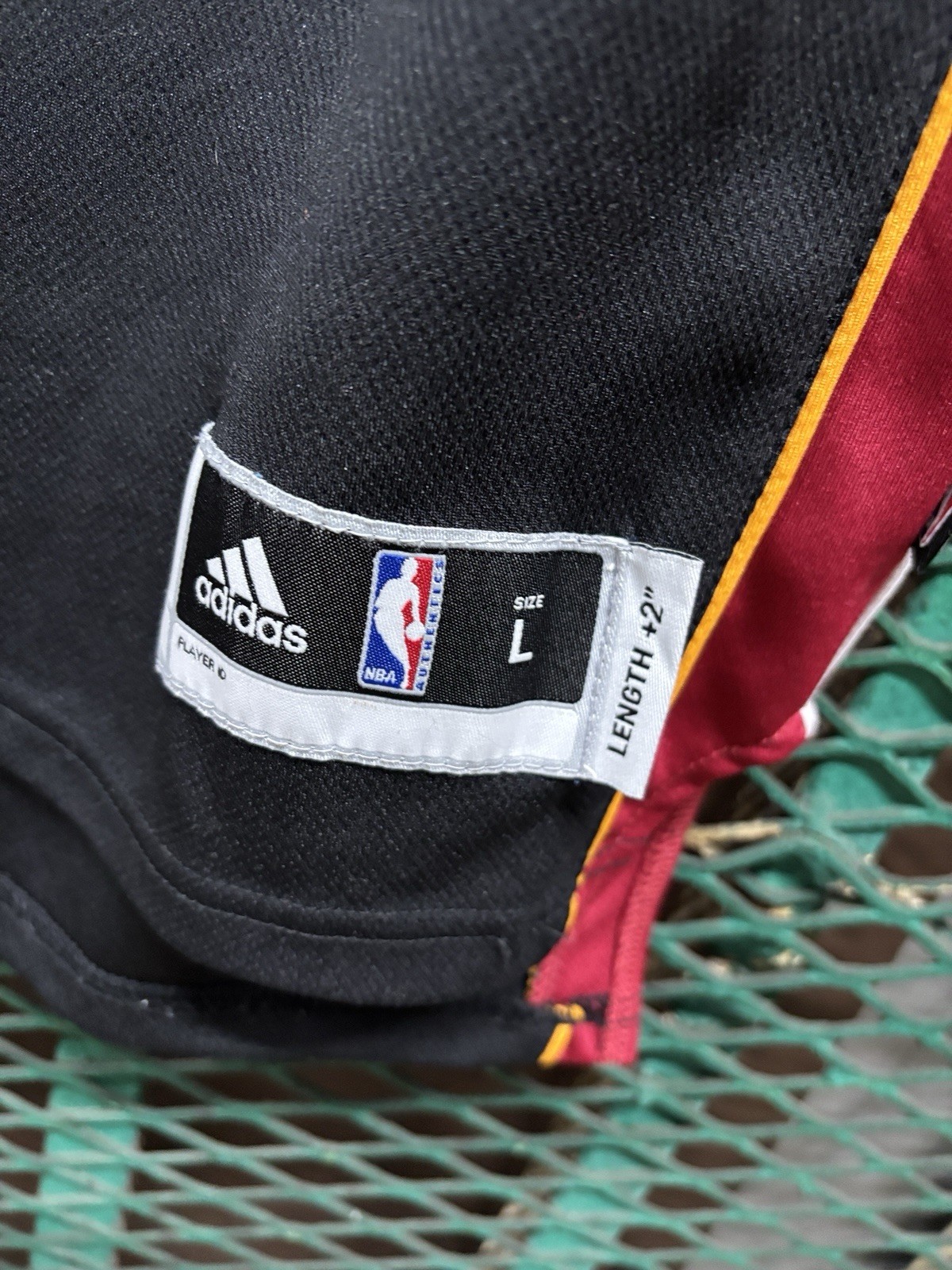 Adidas Miami El Heat LeBron James Latin Nights Black Jersey Youth Large Men’s S