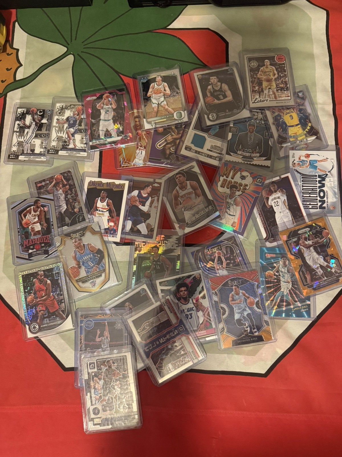 230+ Card Lot In Top Loaders – Over 100 Rookies – Check all Photos MLB NBA NFL