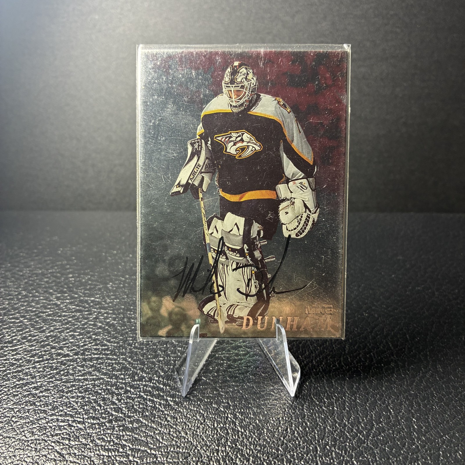 1998-99 In the Game Be A Player Mike Dunham 72 Silver Autograph AU Predators NHL