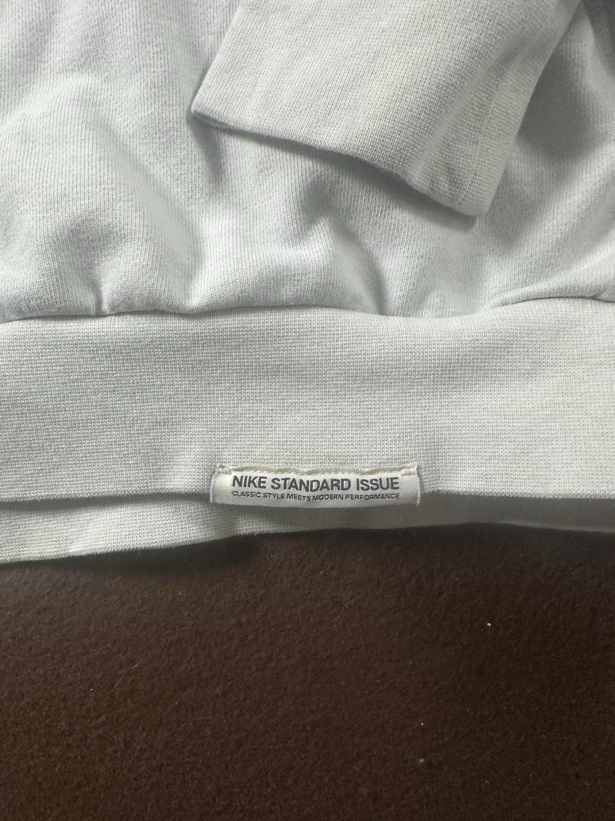 Nike Milwaukee Bucks Dri-Fit Engineered White Crewneck Men’s Size L