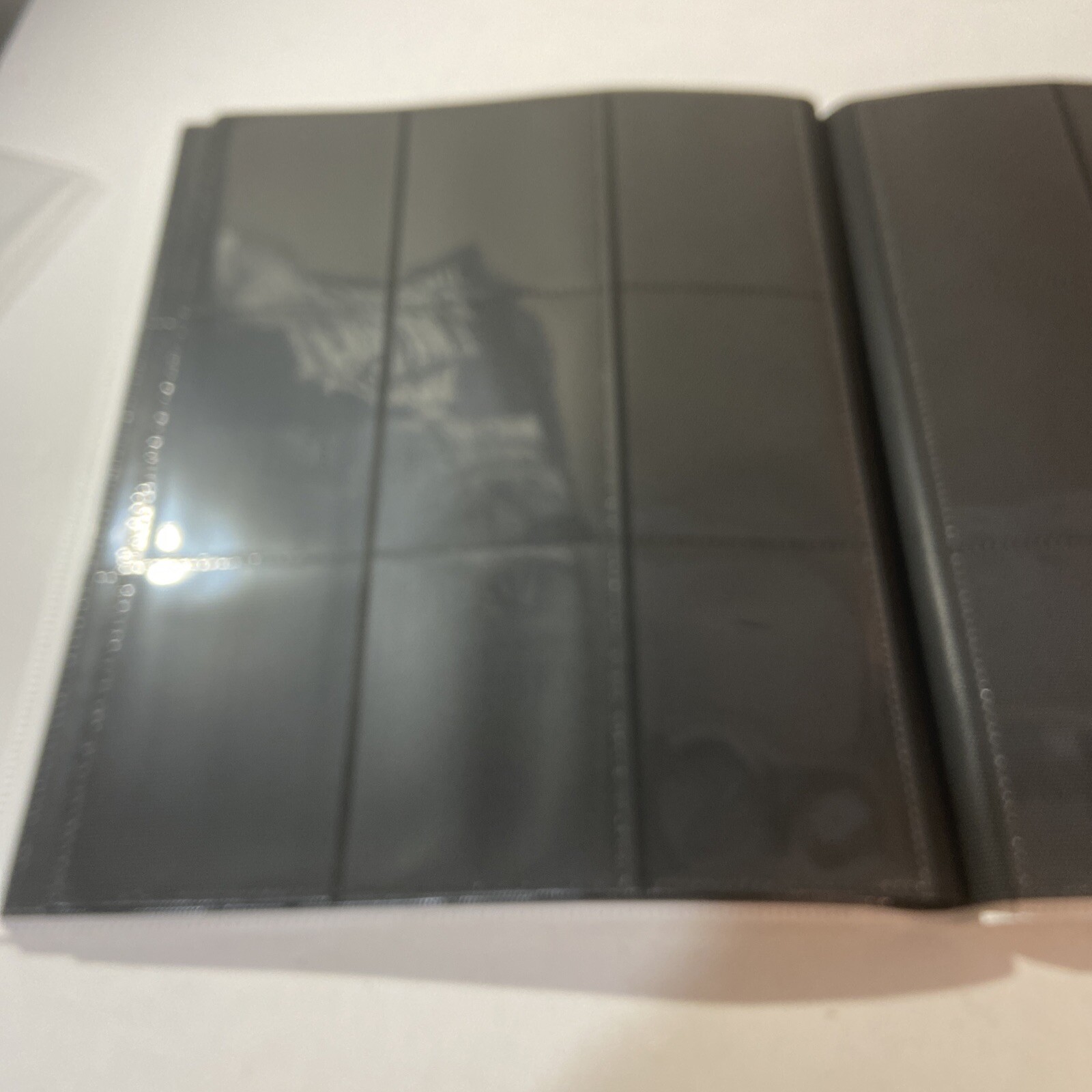 Guardhouse Card Folio WHITE – 20 9-Pocket Pages Holds 360 Cards Portfolio Binder