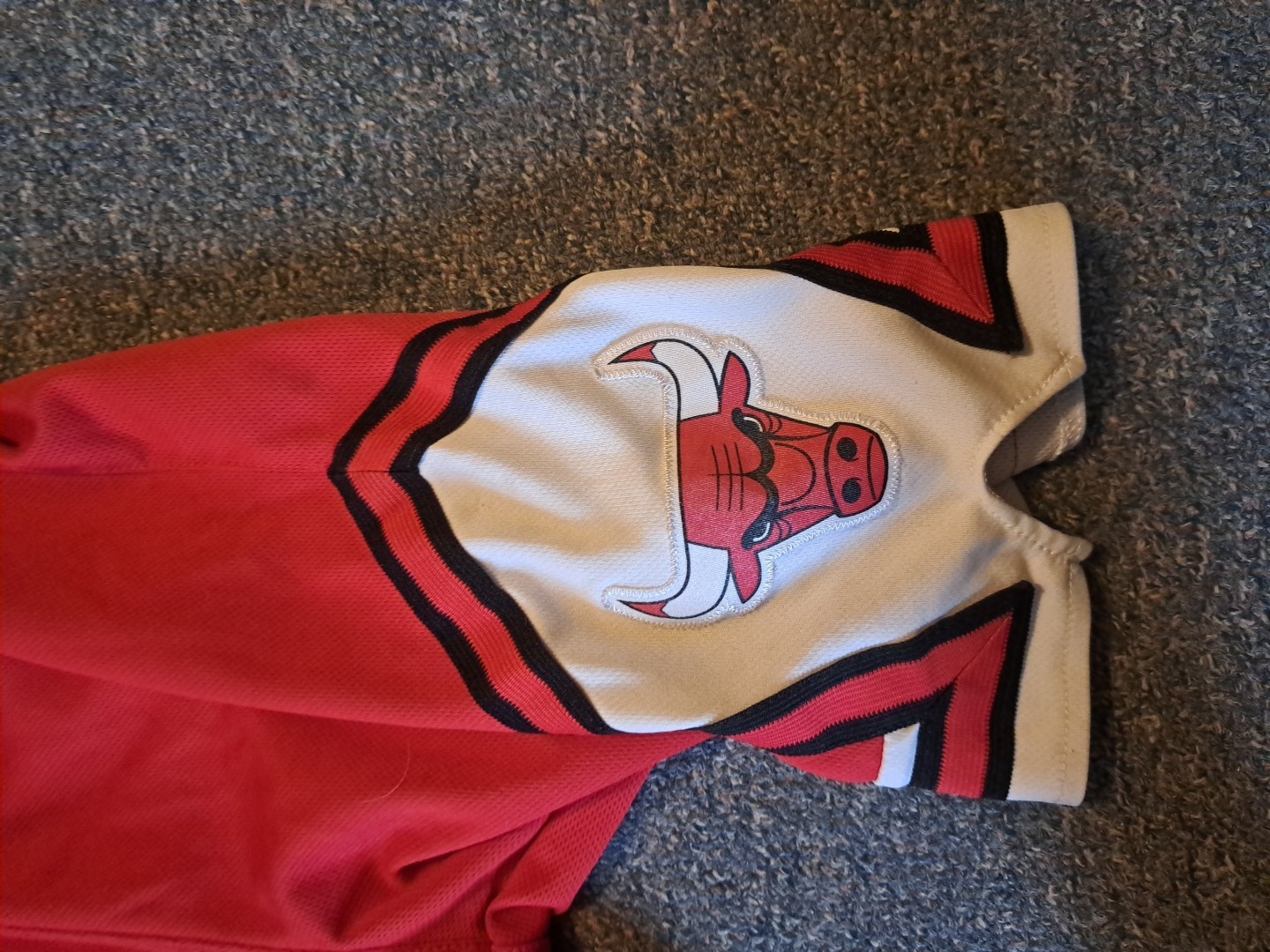 Youth Large 14-16 Chicago Bulls Basketball Shorts Black White And Red