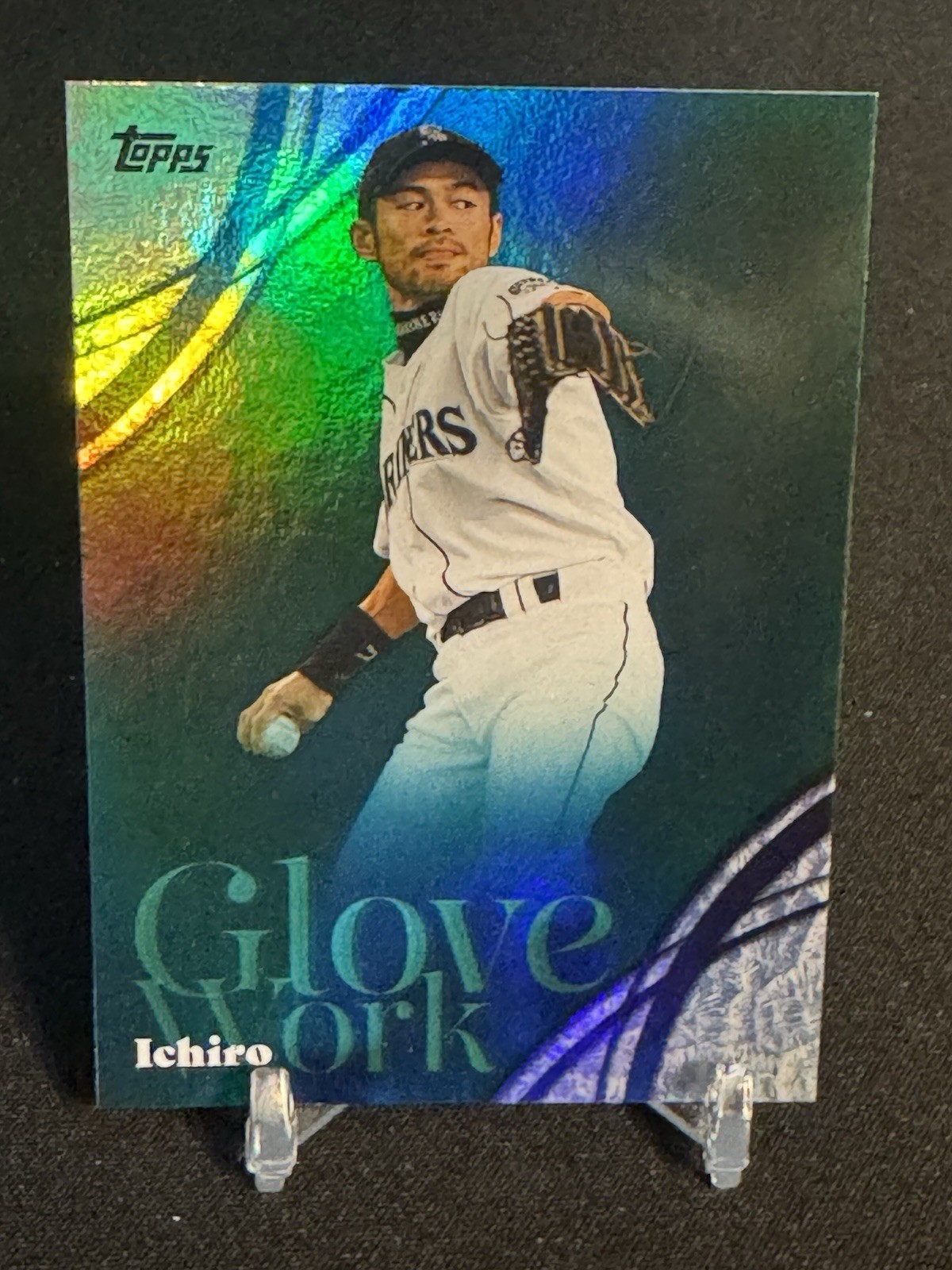 2026 Topps Series 2 Ichiro Glove Work Insert #GW-16