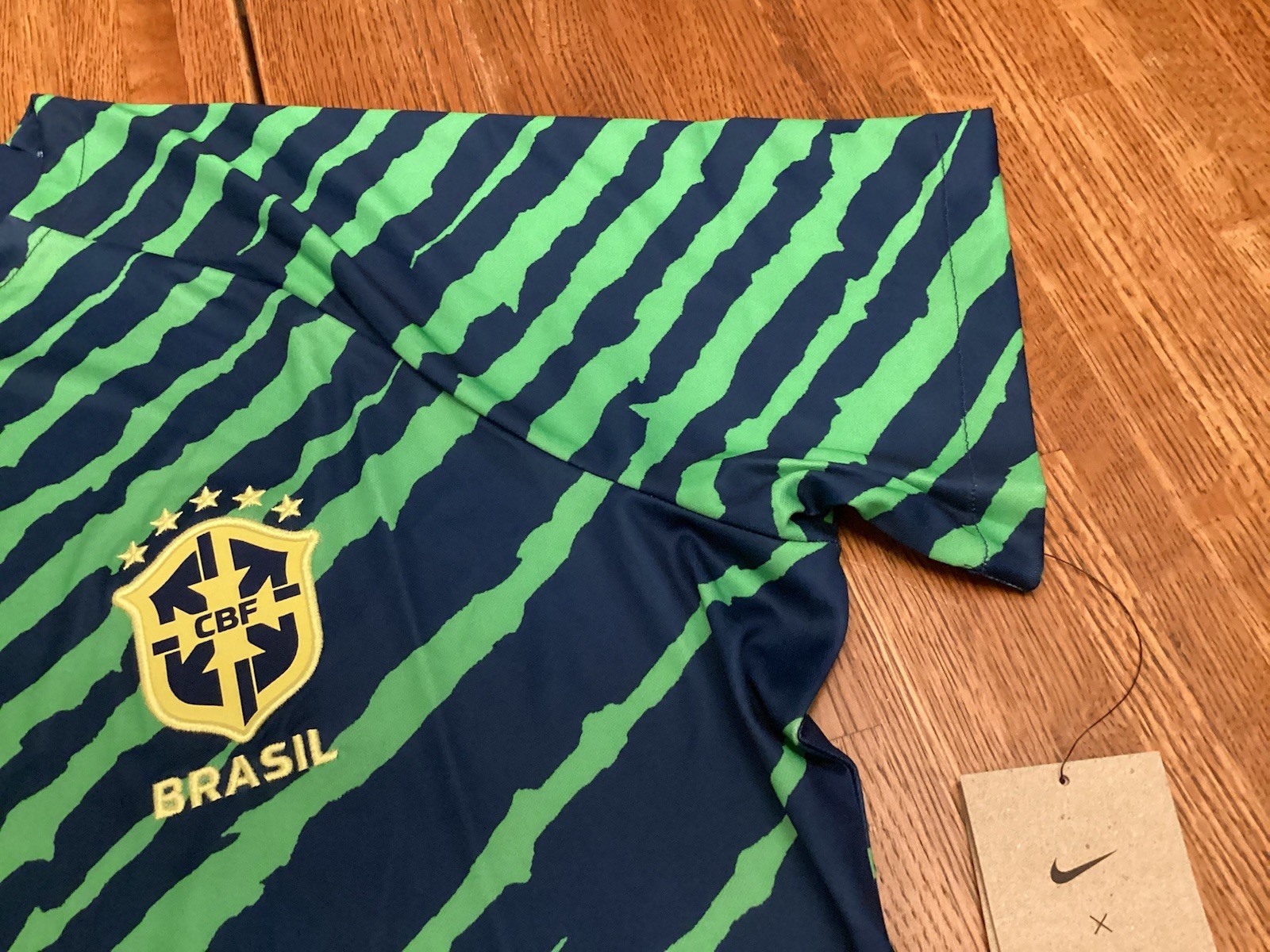 NWT’s NIKE Women’s Brazil Pre-Match Soccer Jersey Striped DM9565-491 Size XL $70
