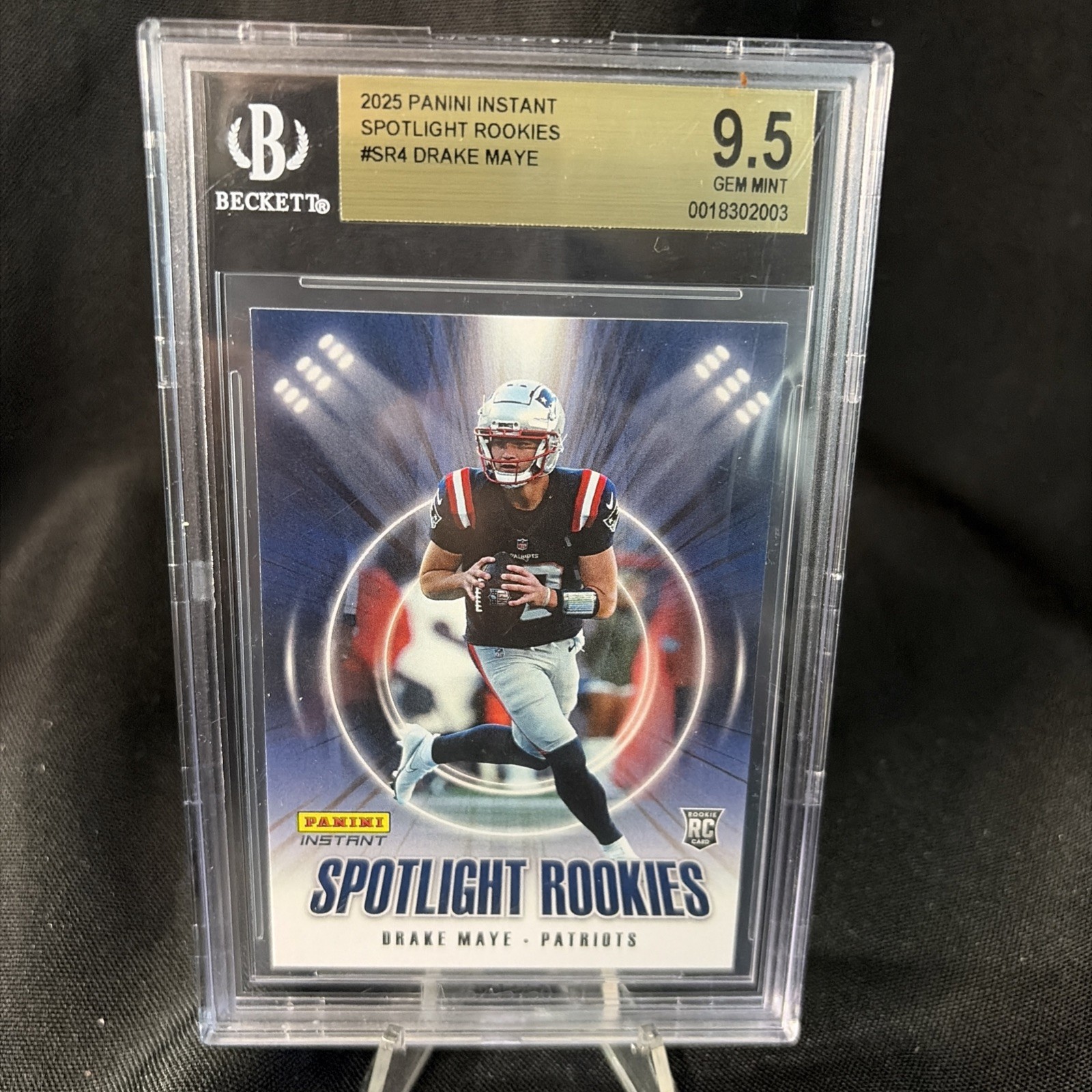 2025 Panini Instant Drake Maye Spotlight Rookies RC #SR-4 Beckett 9.5 GEM Mint