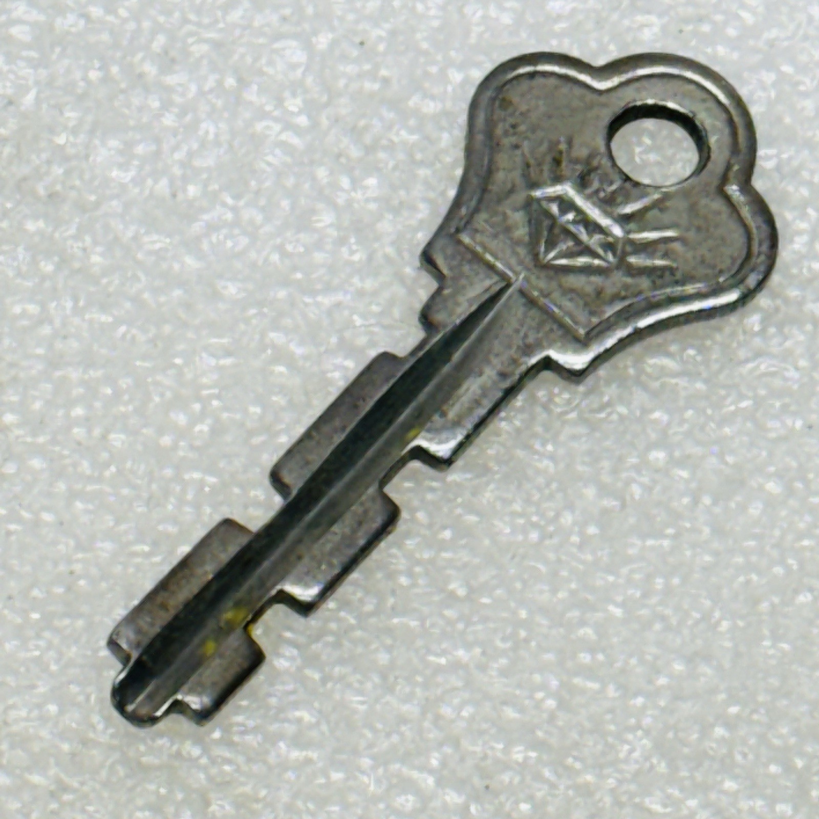 VTG‼ Diamond 1-1/2″ Replacement Luggage Case Latch Briefcase Drawer Lock Key