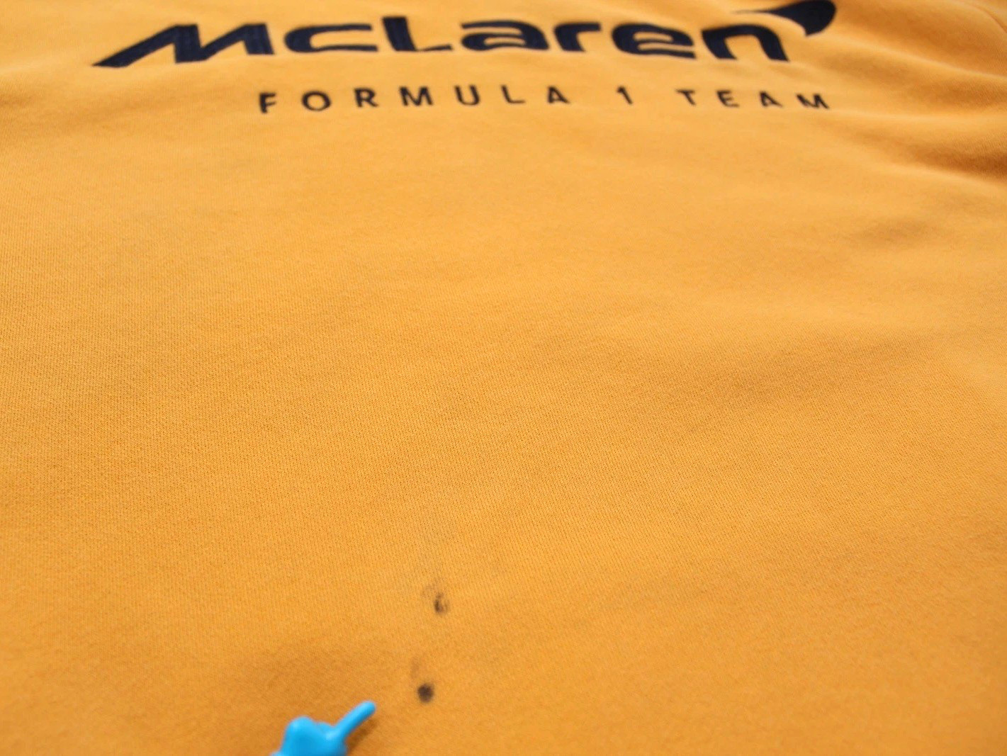 McLaren Hoodie Sweatshirt Mens Medium Orange Formula 1 Team Racing Hollister