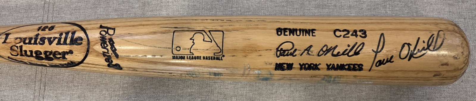 1999 Paul O’neill Signed Auto Game Used GU Uncracked LVS Bat PSA LOA Yankees