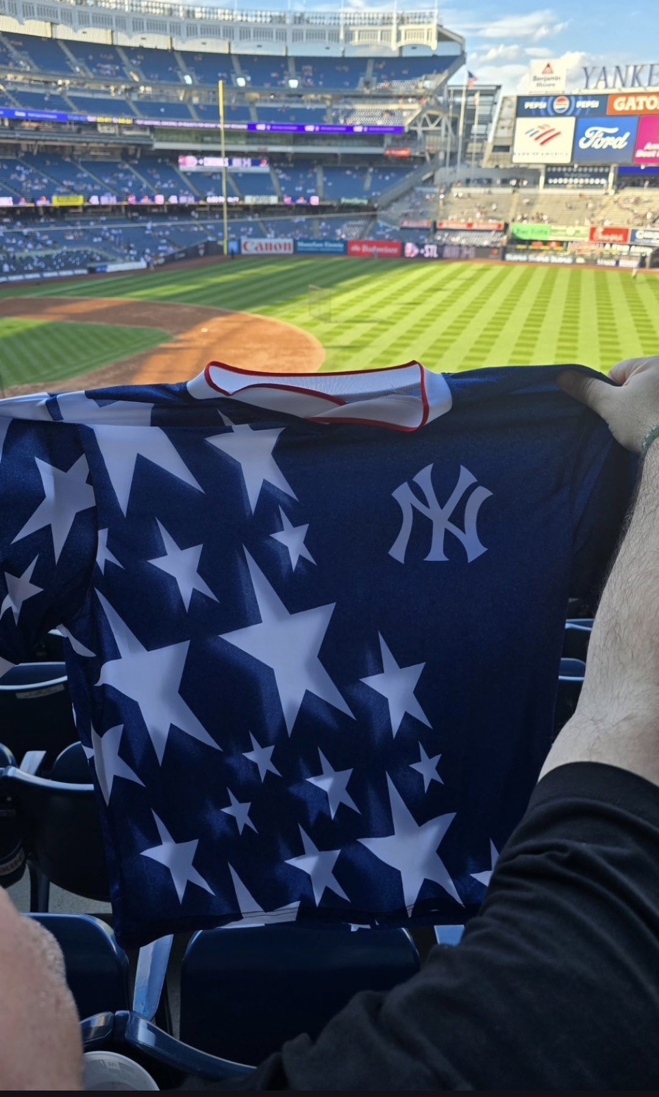New York Yankees Soccer Night Jersey XL – SGA 6/18/26