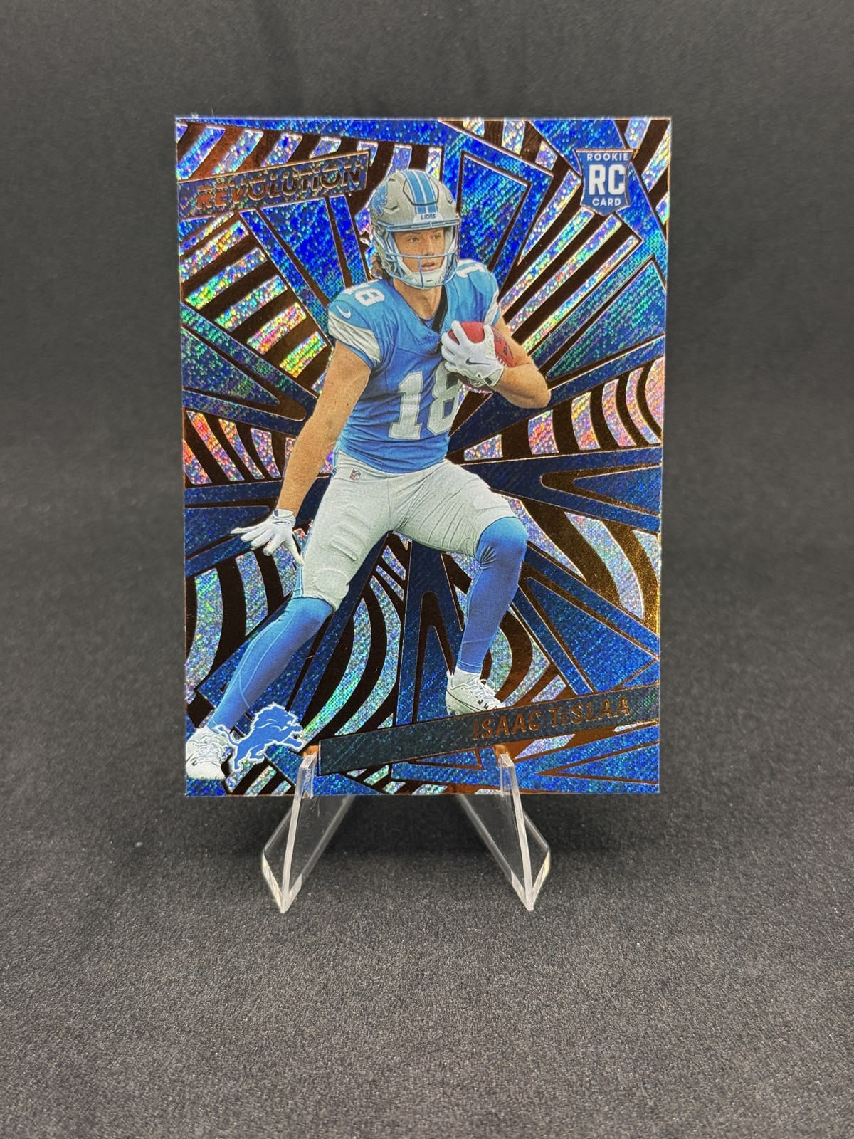 2025 Panini Revolution – Rookies Isaac Teslaa #212 (RC)