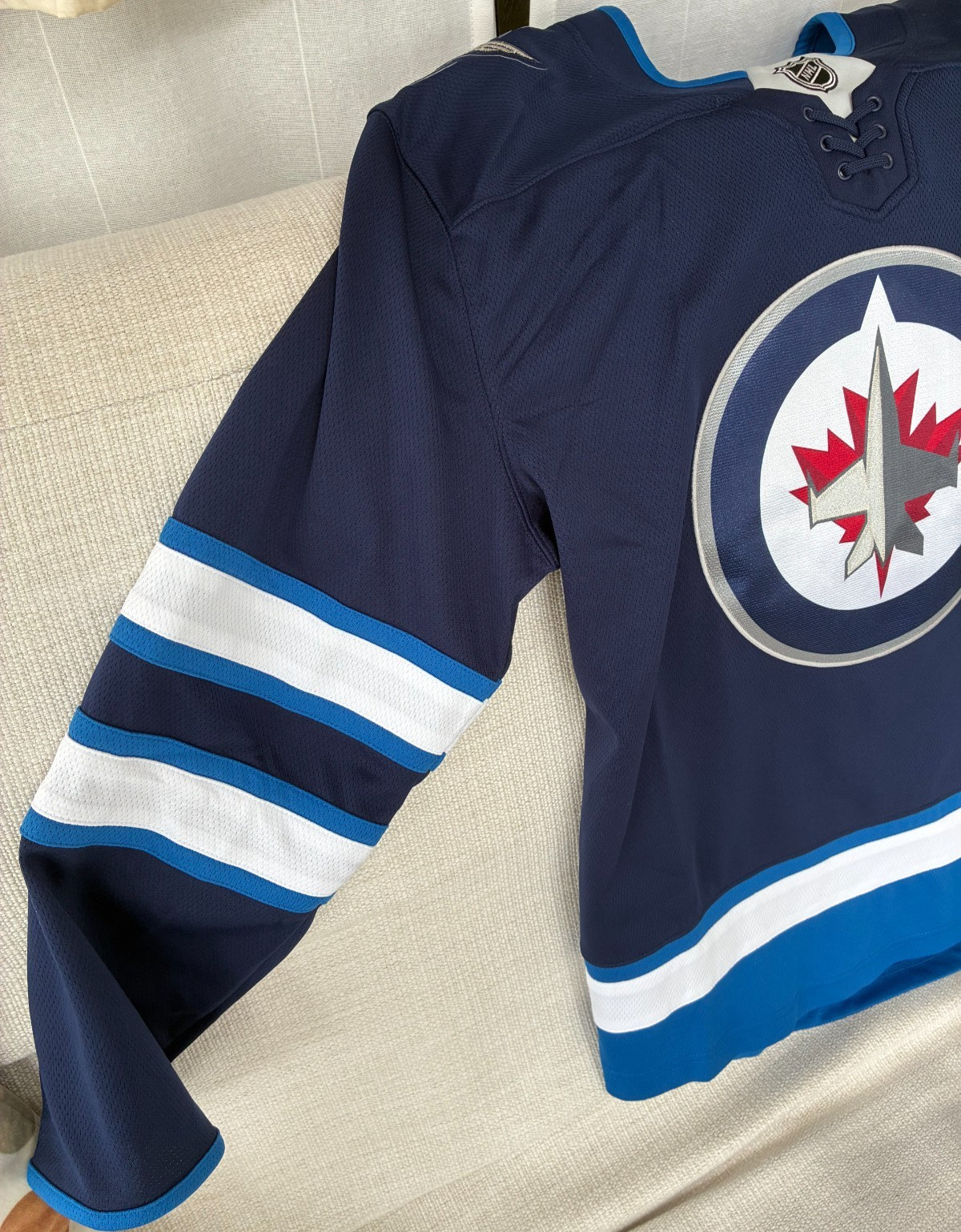 Winnipeg Jets jersey, Men’s Large, worn just once, 2025 Fanatics branded
