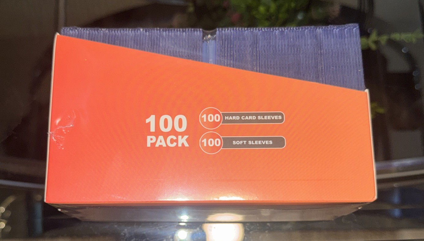 Arjiekwei Hard Card Sleeves 100pack