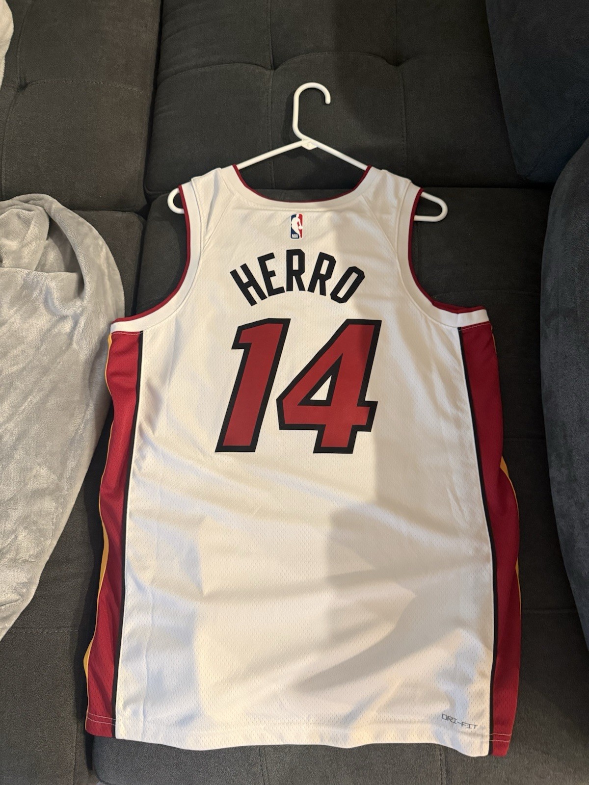 NBA Miami Heat Nike Association Swingman Jersey #14 Herro Jersey Shirt Size L 48