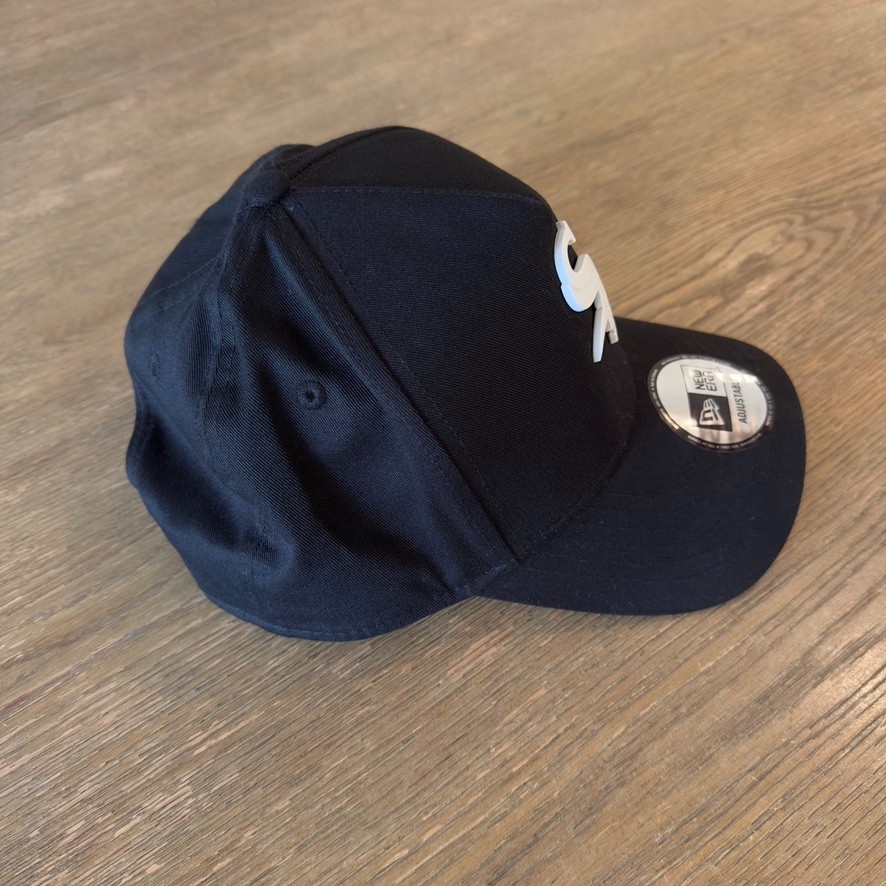 New Era Chicago White Sox 9FORTY A-Frame Snapback Clubhouse Cap-SILICONE LOGO