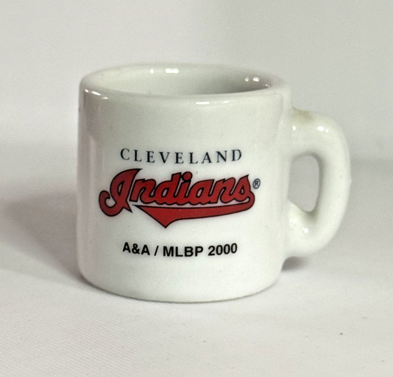 Vintage 2000 Cleveland Indians Mini 1 inch Mug MLB Baseball USED