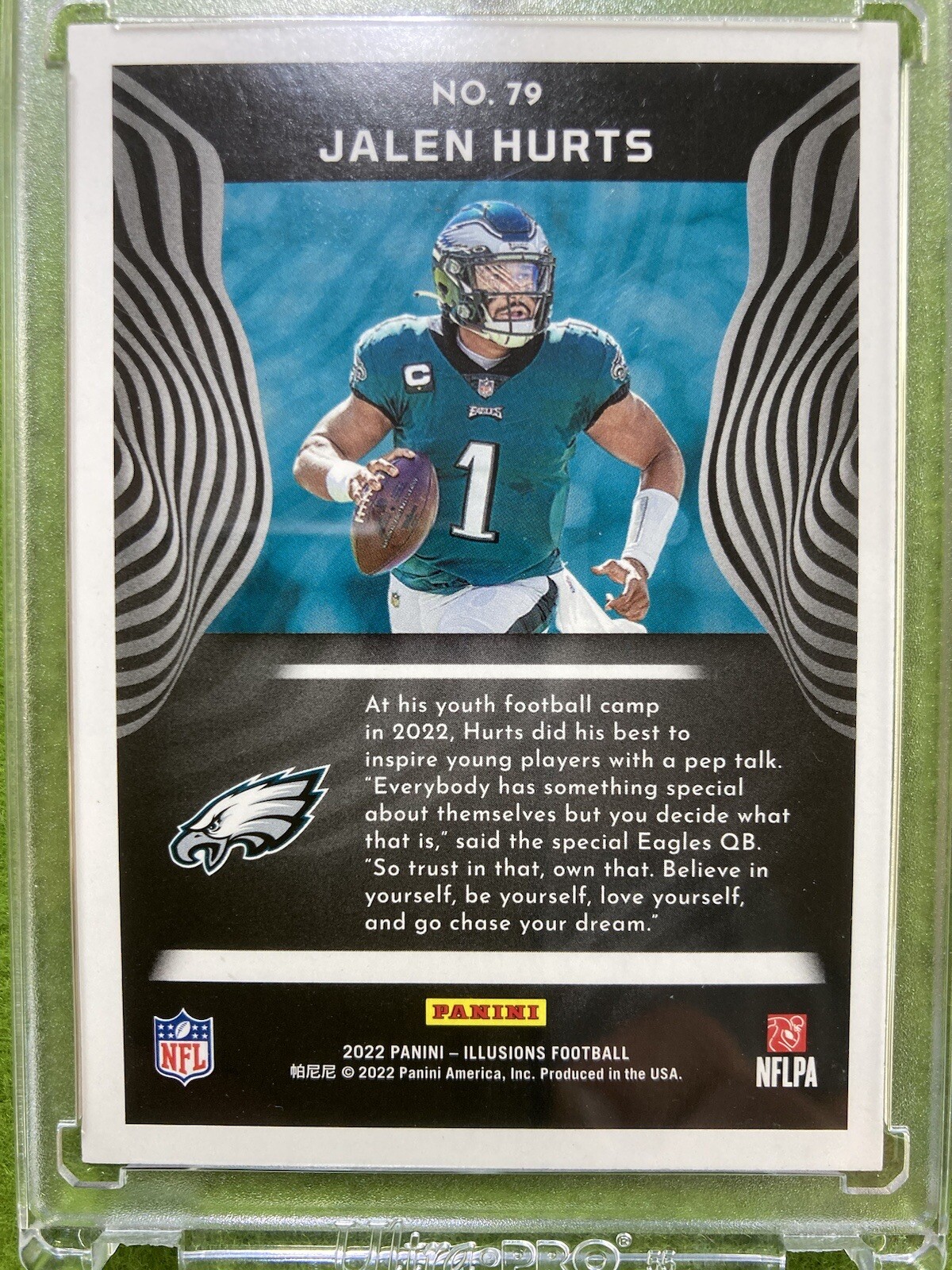 Jalen Hurts WHITE SPARKLE PRIZM DOTS CARD 2022 JALEN HURTS Illusions EAGLES SP