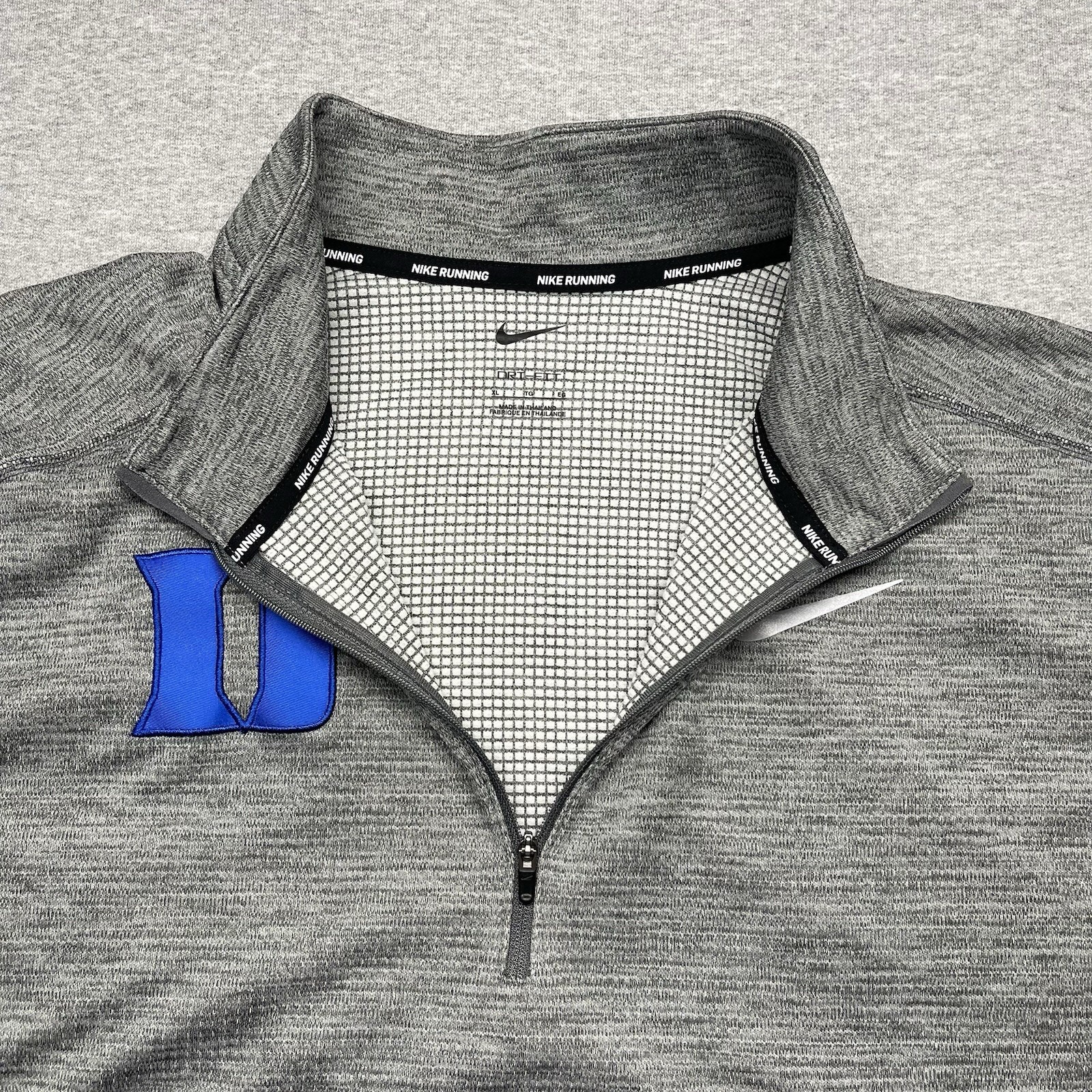 Nike Dri Fit Duke Blue Devils Mens XL Gray Military Bowl 1/4 Zip Pullover Shirt
