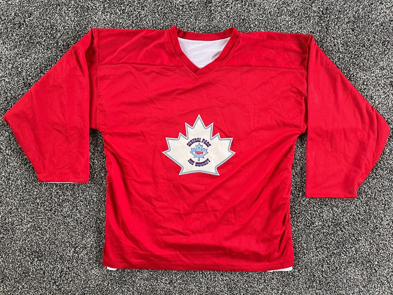 Vintage CENTRAL PARK Trump Reversible Red-White Ice Hockey Jersey #87 Size L/XL?