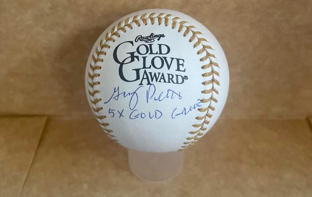 GARY PETTIS 5X GOLD GLOVE SIGNED AUTOGRAPHED GOLD GLOVE BASEBALL JSA AB82719
