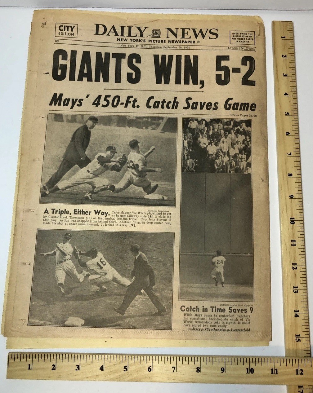 “THE CATCH” Willie Mays Newspaper Daily News NY 1954 MLB World Series Game 1 Sep