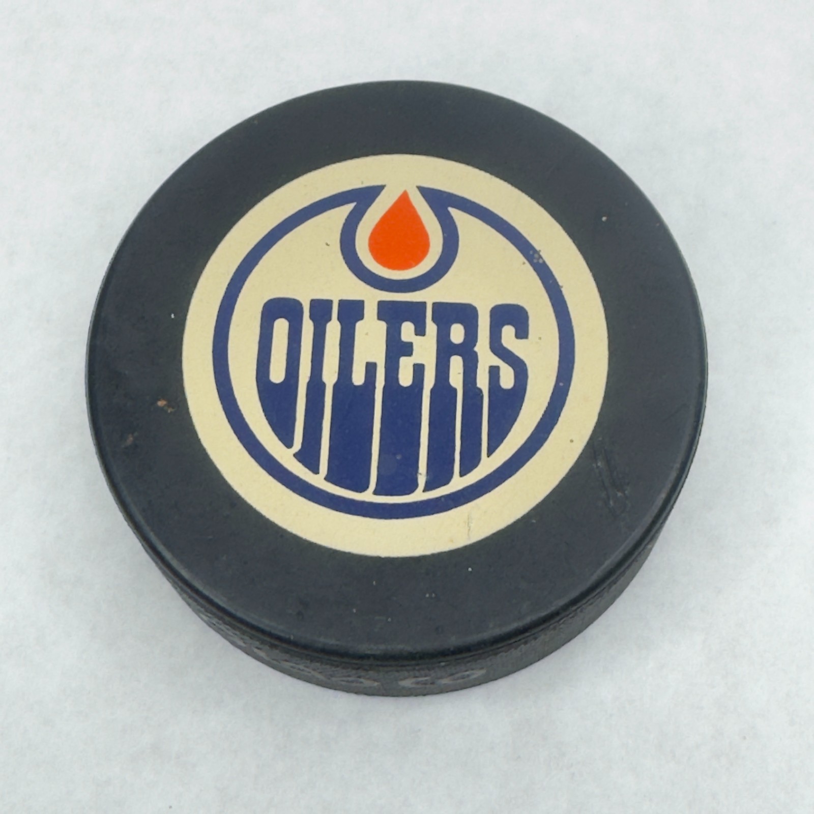 YOU PICK TEAM NHL Official Licensed Product Logo Hockey Puck Collect Pucks