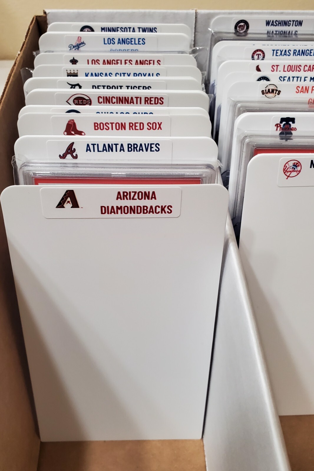 (30) GRADED Slab & Sports Card Dividers with 30 FREE MLB Teams Logos Labels