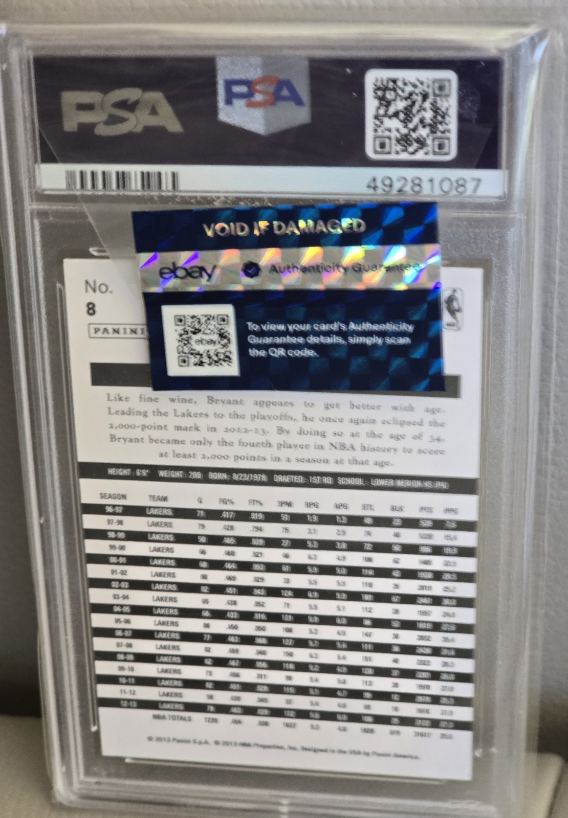 2013 Panini NBA Hoops China Golden Gold Foil Signature 8 Kobe Bryant PSA 8 NM-MT