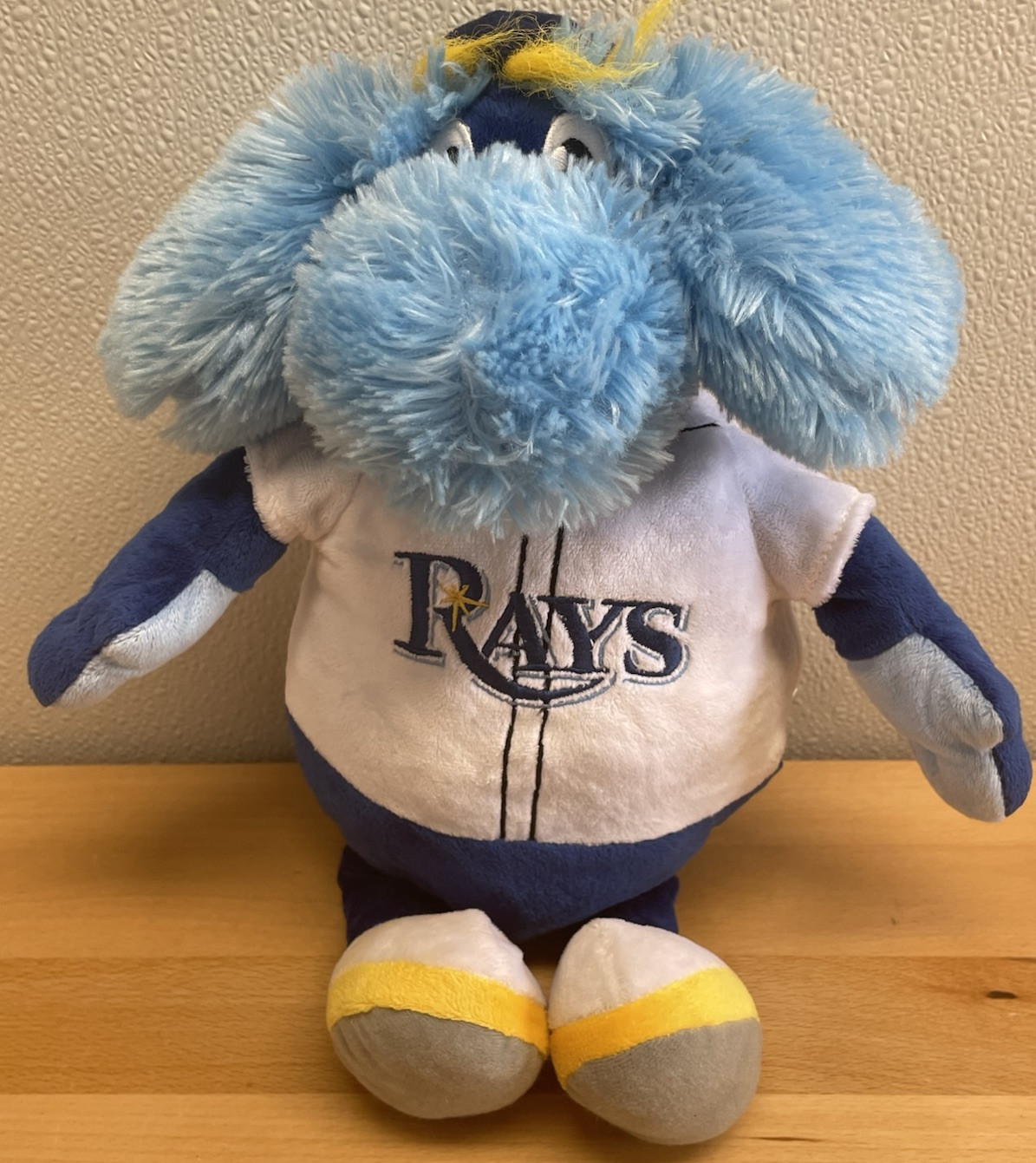 Tampa Bay Rays Reverse-A-Pal Plush Mascot and Baseball Convertible Raymond 18”