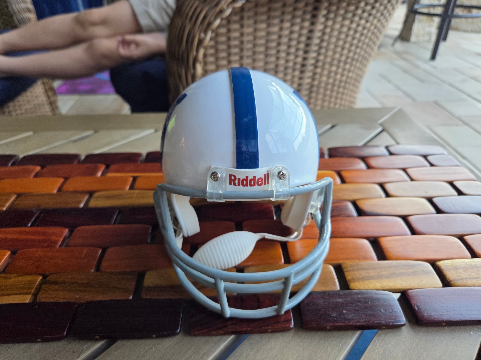 2004-19 Riddell NFL Throwback Mini Helmet Baltimore Colts Grey Facemask