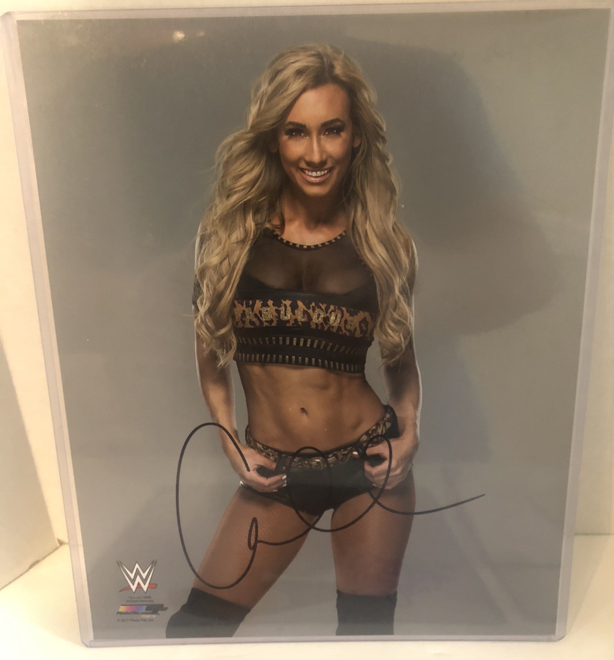 Lot Of 4 WWE Divas Signed 8×10 Photos